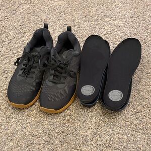 Hylete Black Sneakers with Gum Sole